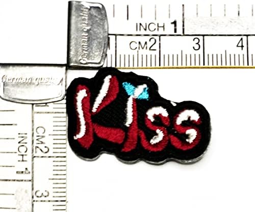 Kleenplus 2 adet. Mini Kırmızı Öpücük Demir on Yamalar Harfler Moda Stil İşlemeli Motif Aplike Dekorasyon Amblemi
